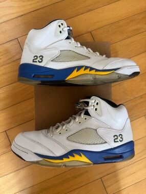 Jordan 5 Laney (2013)
